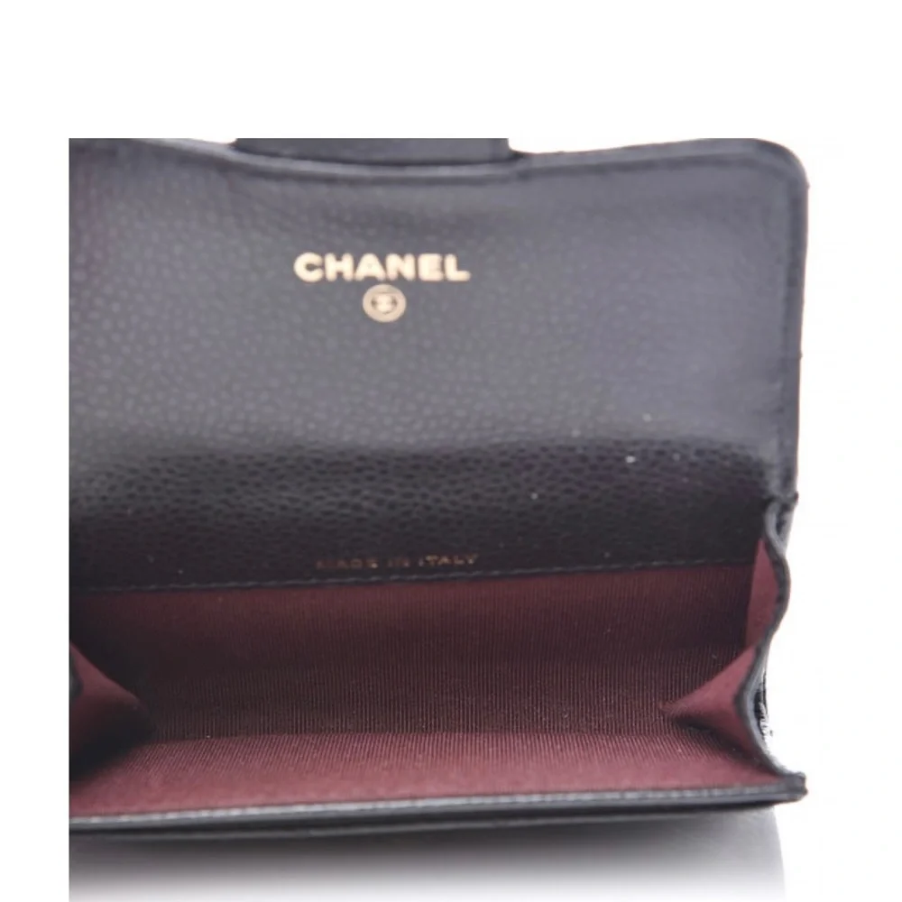 Authentic Chanel Caviar Quilted Flap Card Holder Wallet - Picture 2 of 8